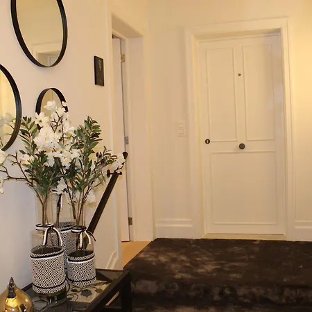 Marie Siska Boutique