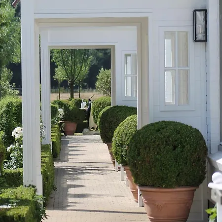 Отель Marie Siska Boutique