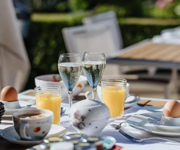 Marie Siska Boutique